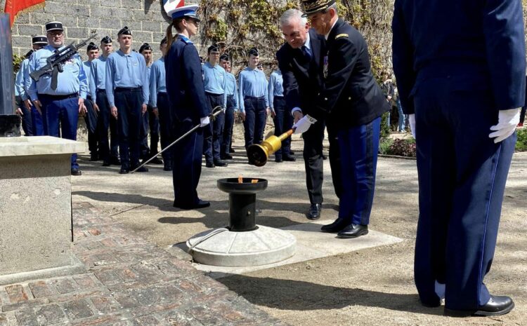  Hommage au gendarme Maxime